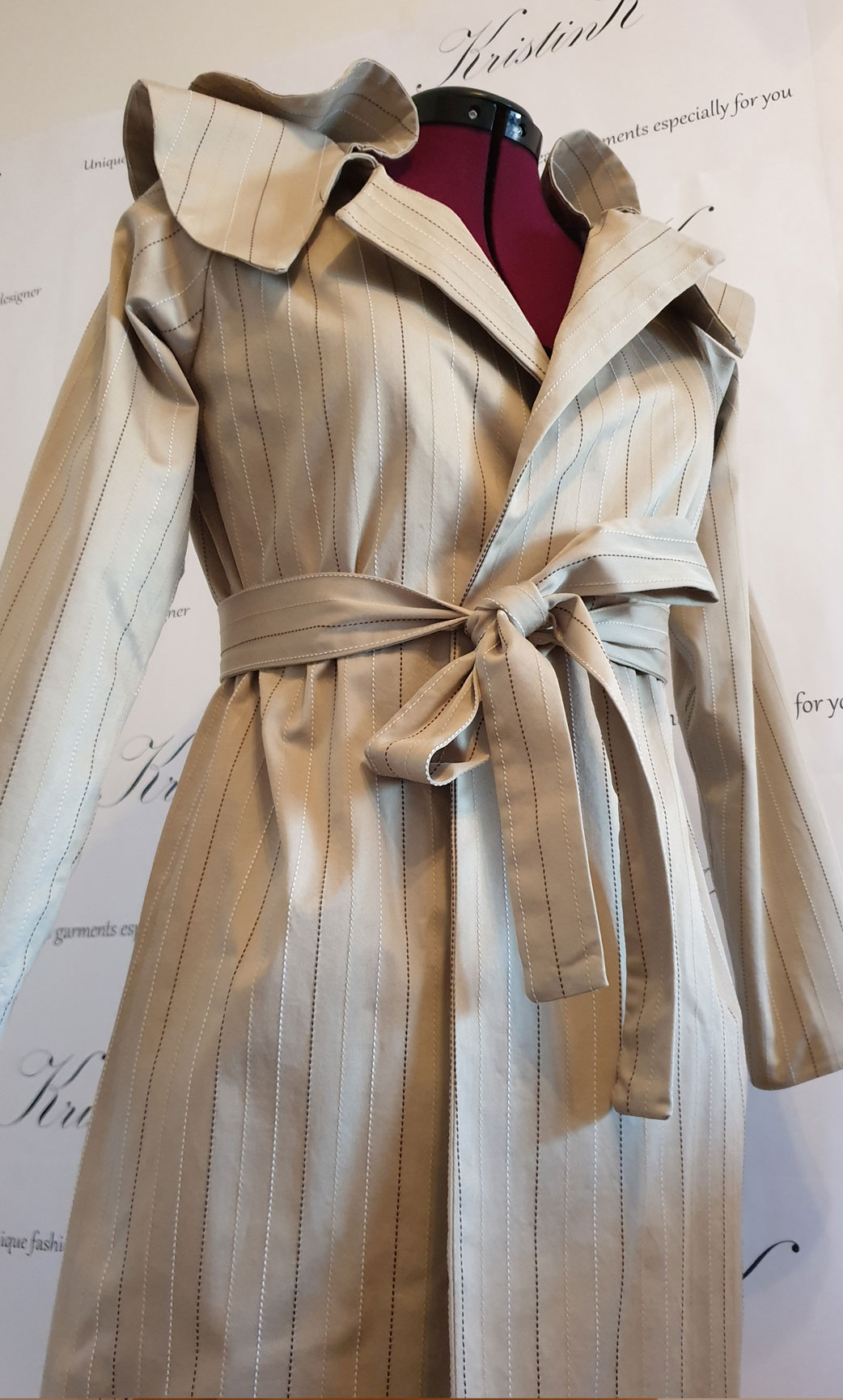 Coat032_1