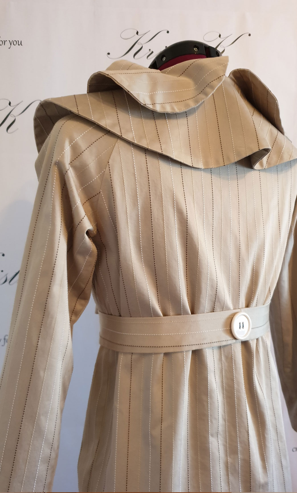 Coat032_2